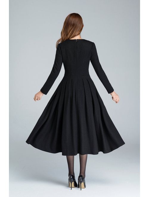 Long black dress, wool dress, winter dress, pleated dress, handmade dress, ladies dresses, black dress, long sleeve dress, midi dress 1614#