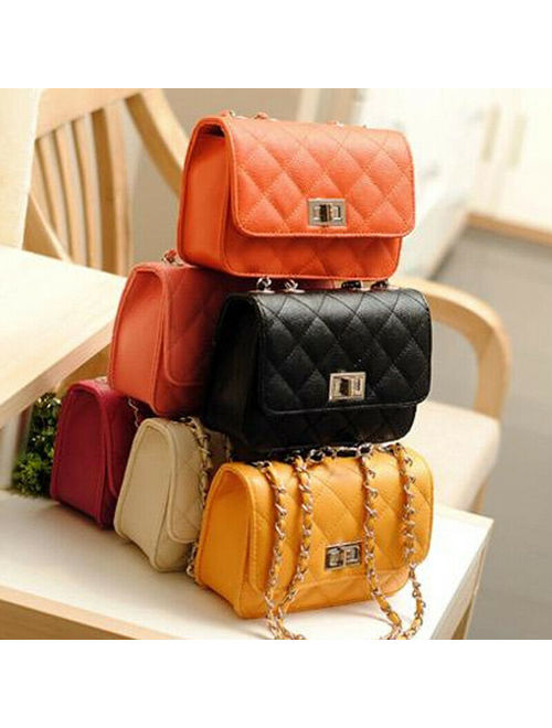 Women's Small Crossbody Handbag Quilted Purse Bag with Chain Shoulder Strap