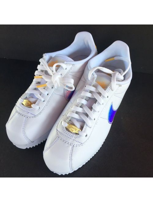 Nike Womens Classic Cortez White Topaz Gold Size 6.5 Fashion Sneakers CI9914 100