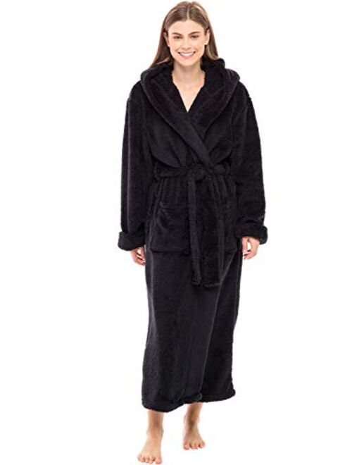 Alexander Del Rossa Women's Warm Fleece Robe with Hood, Long Plush Bathrobe