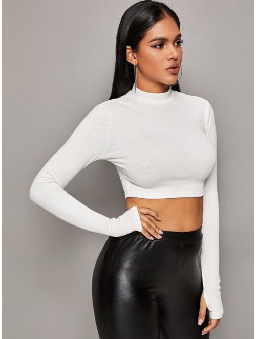 Mock-neck Thumb Hole Fitted Crop Tee