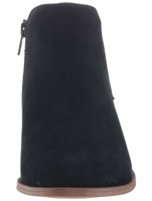 Amazon Essentials Women's Microsuede Ankle Boot