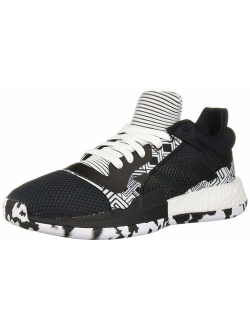 Men's Marquee Boost Low Top Basketball Sneakers
