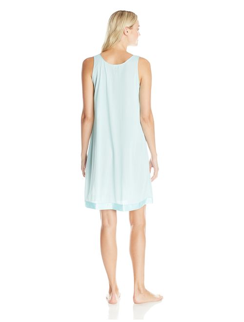 Exquisite Form Women's Coloratura Short Gown 30107