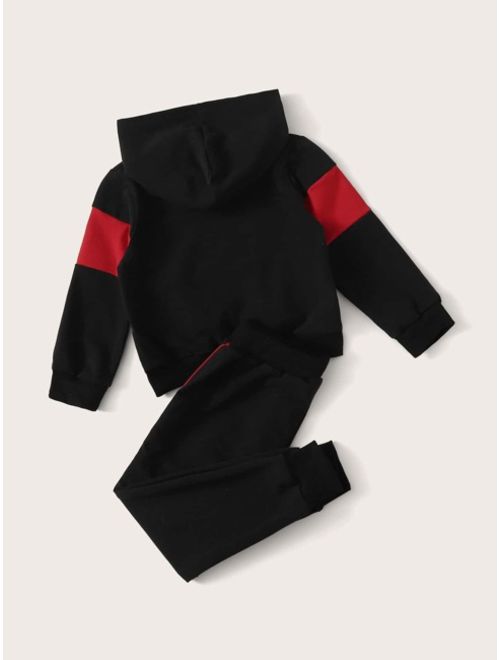 Shein Toddler Boys Contrast Panel Letter Graphic Hoodie & Sweatpants