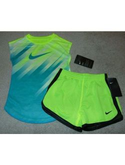 ~NWT Girls NIKE Neon Outfit! Size 5 Cute FS:)~