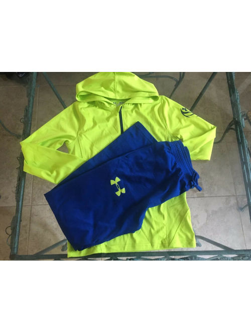 Under Armour Boys M Outfit