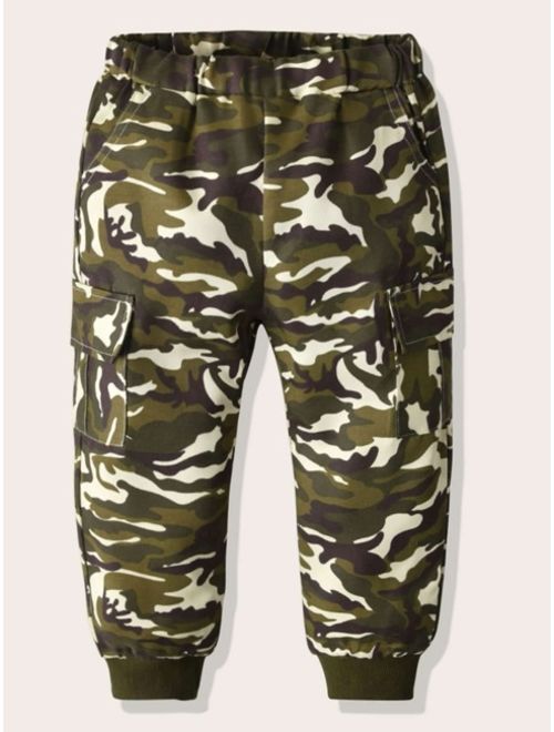 Buy Shein Toddler Boys Camo Flap Pockets Cargo Pants online | Topofstyle