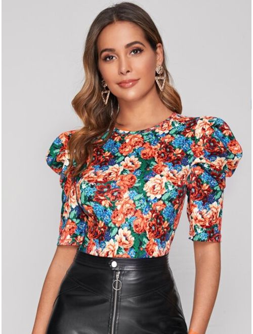 Shein Puff Sleeve Form Fitted Floral Tee