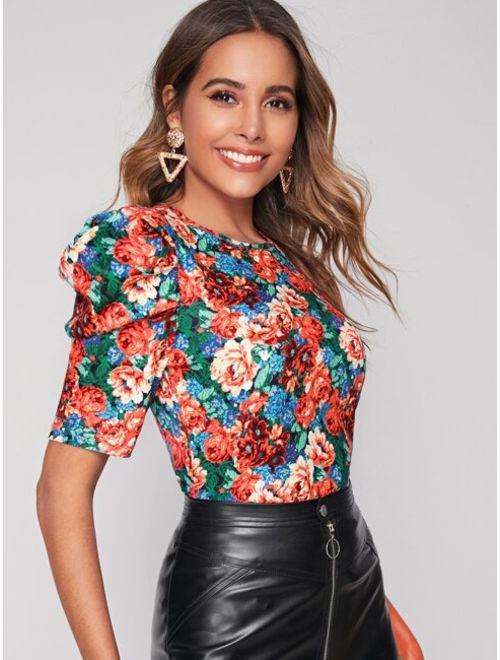 Shein Puff Sleeve Form Fitted Floral Tee