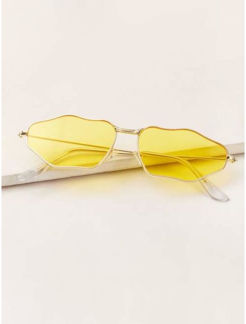Shein Metal Irregular Frame Sunglasses With Case