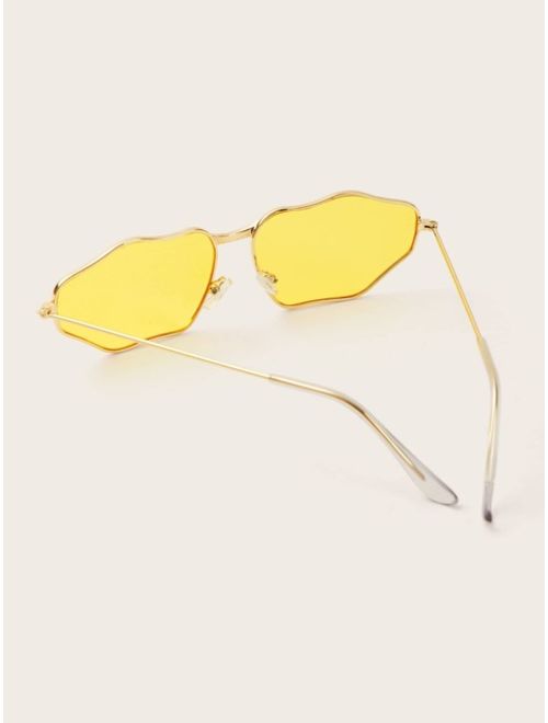 Shein Metal Irregular Frame Sunglasses With Case