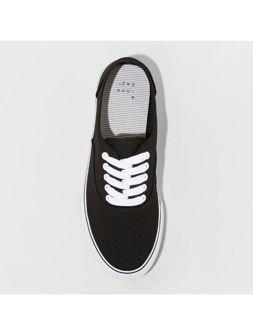 white canvas shoes wide width