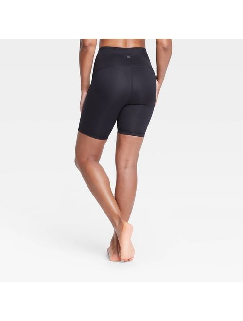 Women's Contour Curvy High-Rise Shorts 7" - All in Motion Black