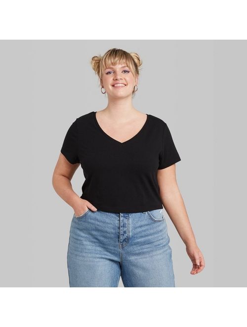 Women's Plus Size Short Sleeve V-Neck Cropped T-Shirt - Wild Fable