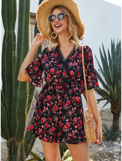 Floral Print Contrast Lace Knotted Romper