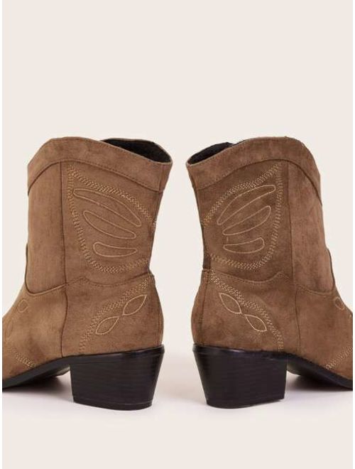 Point Toe Embroidered Pattern Chunky Boots