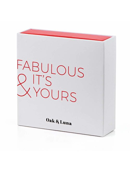 Oak&Luna Personalized Custom Pillar Bar Necklace -3D Engraved 4 Sides- Sterling Silver 925 Jewelry Gift for Her- Mother Day Pendant