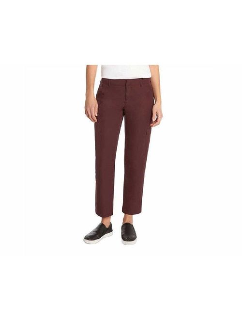 The Best Travel Pants for Women: Stylish and Functional