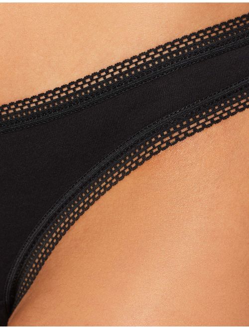 Amazon Brand - Iris & Lilly Women's Cotton Low Rise Thong Panty, 5-Pack