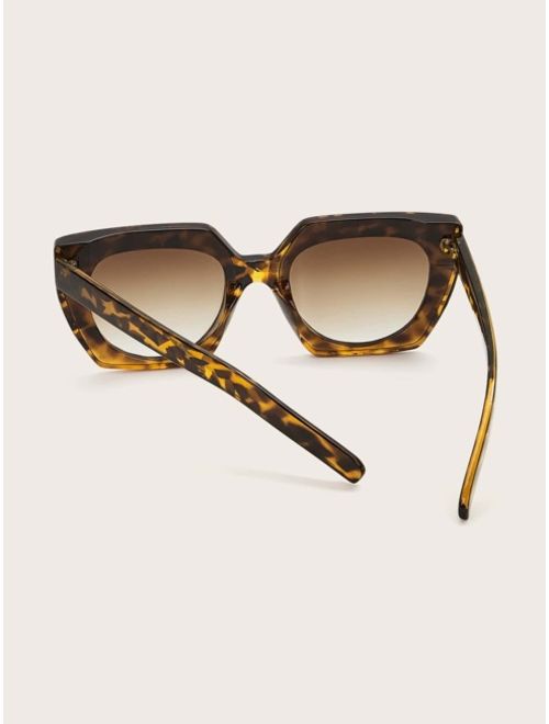 Shein Leopard Frame Sunglasses With Case