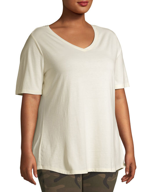 Terra & Sky Women's Plus Size Short Sleeve V-Neck T-Shirt