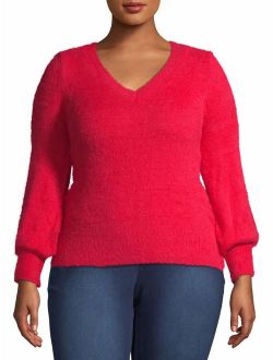 Juniors' Plus Size Super Soft V-Neck Eyelash Sweater
