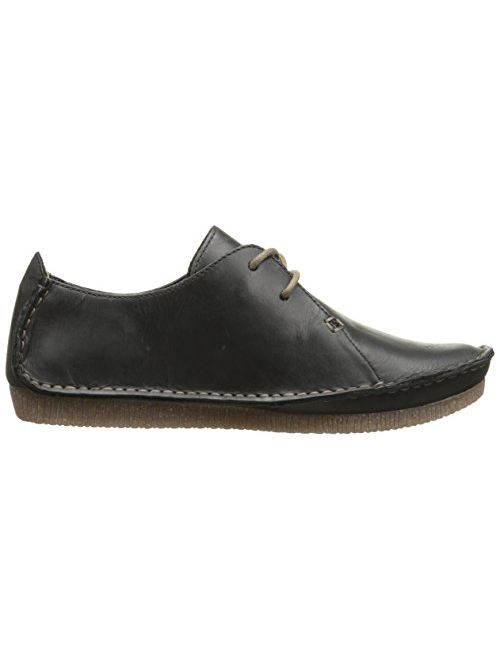 Clarks Women's Janey Mae Oxford