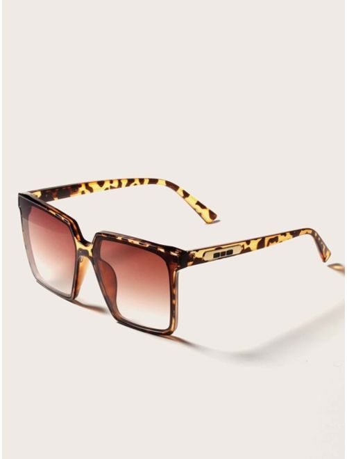 Shein Leopard Frame Sunglasses With Case