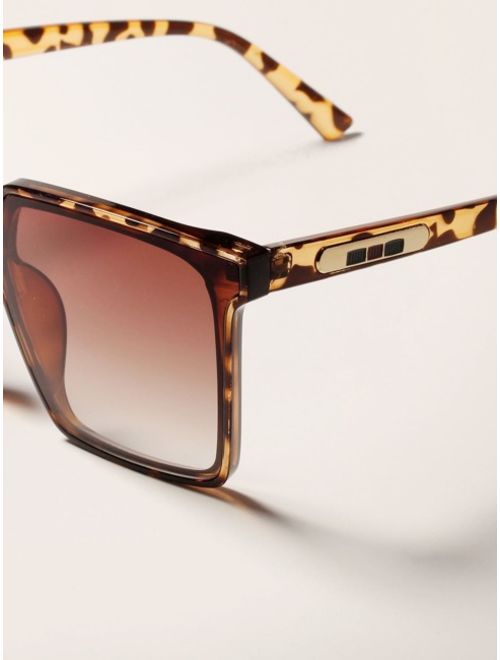 Shein Leopard Frame Sunglasses With Case