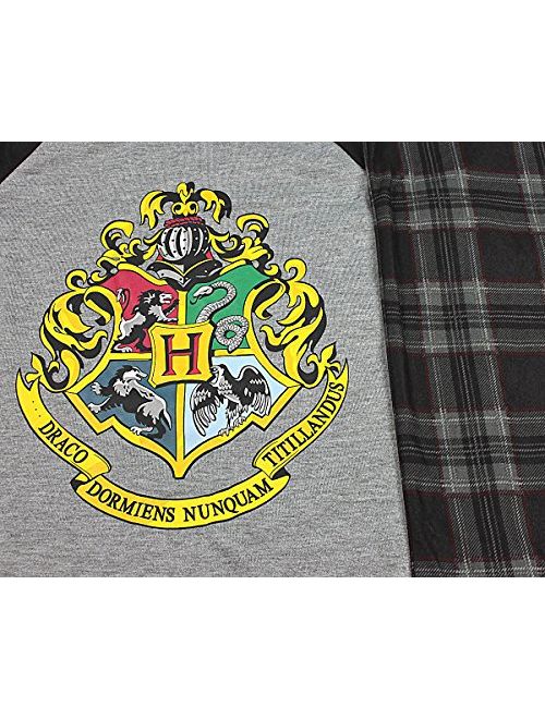 INTIMO Big Boys Harry Potter Hogwarts School Crest Raglan Pajama Set