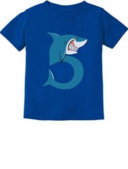 TeeStars - 5th Birthday Shark Party Gift for Five Year Old Toddler Kids T-Shirt