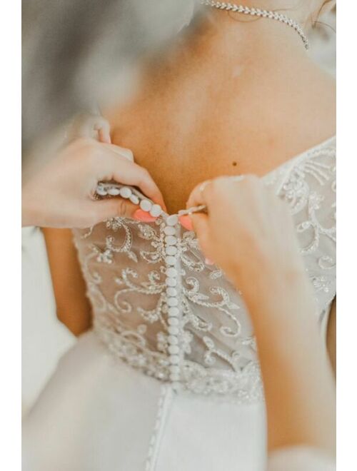Cosmobella | Demetrios 7782 wedding dress