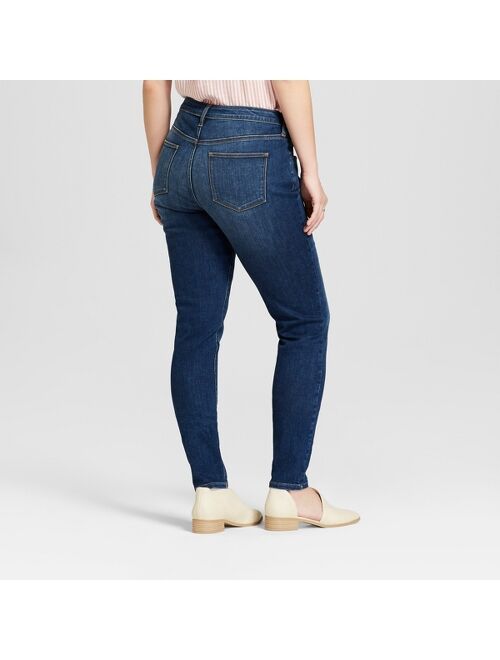 Women's Mid-Rise Curvy Skinny Jeans - Universal Thread&#153; Dark Wash (Regular & Plus)