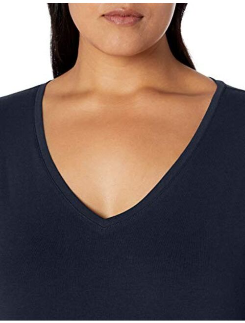 Amazon Essentials Women's Plus Size Short-Sleeve V-Neck T-Shirt