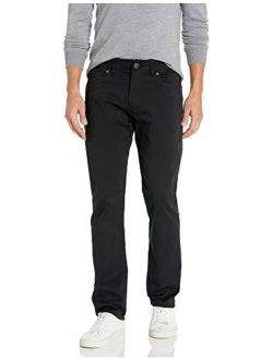 Men's Performance Series Extreme Motion Straight Fit Tapered Leg Jean