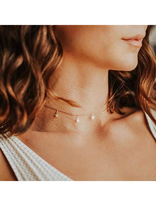 ROSTIVO Star Necklace for Women Trendy Star Necklace Choker for Girls (Gold)