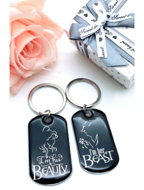 Couple Keychain for Boyfriend Girlfriend with Gift Box for Valentine's Day
