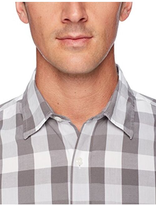 Amazon Essentials Men's Regular-fit Short-Sleeve Poplin Shirt