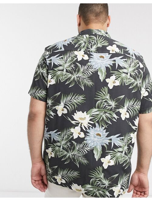 ASOS DESIGN Plus revere collar regular hawaiian shirt in black