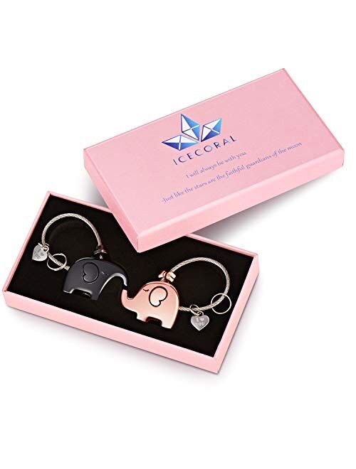 ICECORAL Kissing Whale Couple Keychains Custom Key Ring For Women boyfriend Christmas Gift