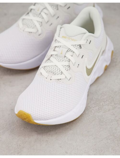 Nike Running Renew Ride 2 sneakers in white (Best For Plantar Fasciitis)