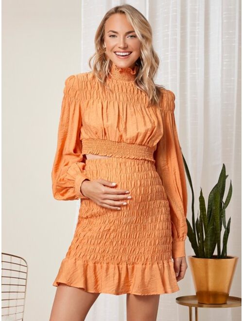 SHEIN Maternity Lantern Sleeve Shirred Detail Top & Ruffle Hem Skirt Set