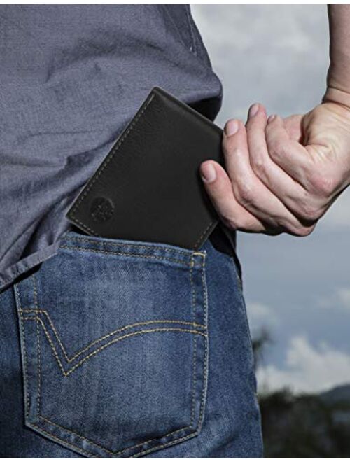 Timberland Men's Leather Wallet with Attached Flip Pocket