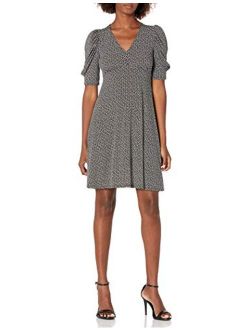 Amazon Brand - Lark & Ro Women's Ruched Sleeve V Neck Knit Dress