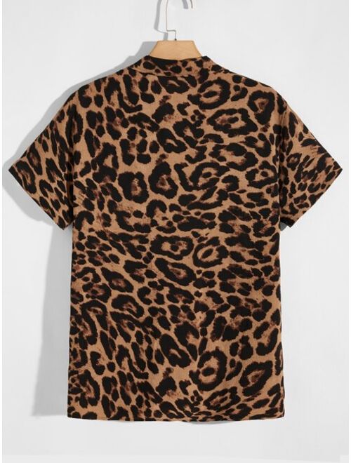 SHEIN Men Leopard Button Front Shirt