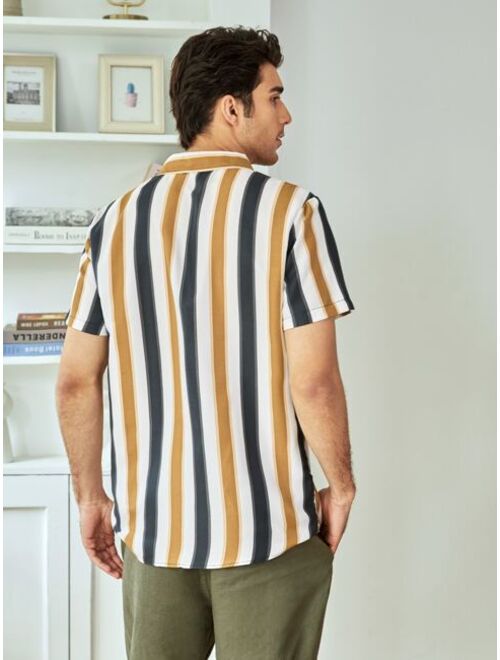 Shein Men Striped Print Button Up Short Sleeve Casual Shirt