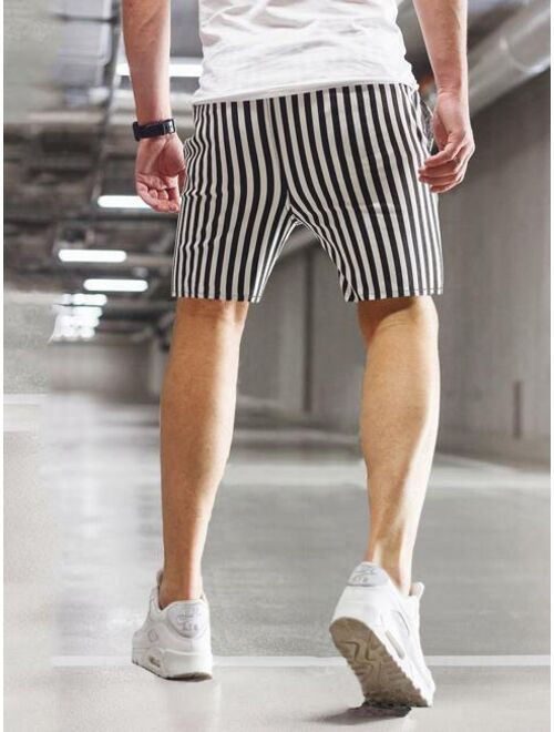 Shein Men Striped Slant Pocket Shorts