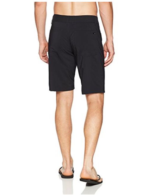 Oakley Men's Base Line Hybrid 21-Inch Shorts