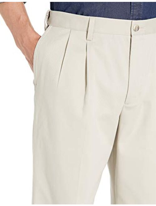 Dockers Men's Relaxed Fit Easy Comfort Pleated Work Pants D4